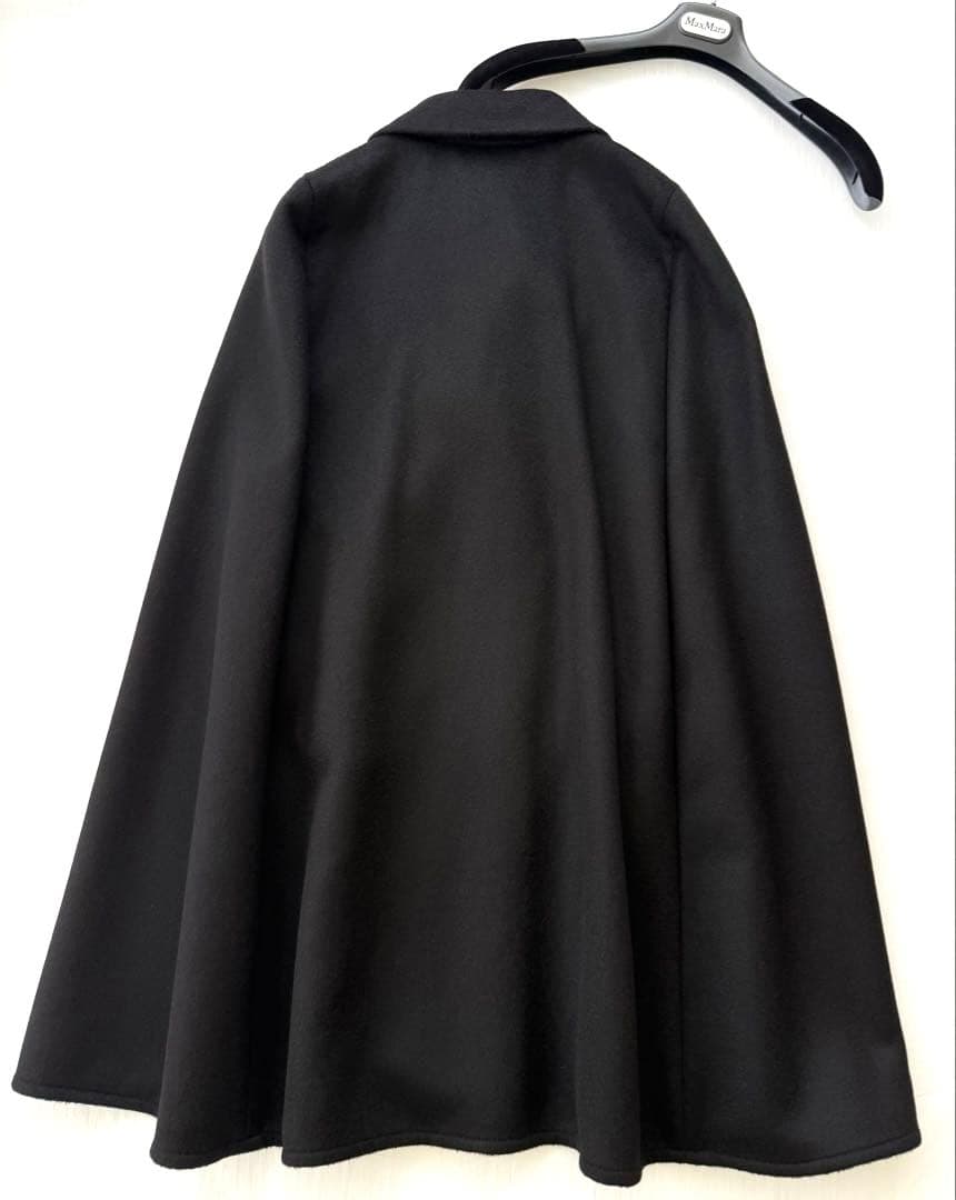 新品値札付 フランス購入 定価約40万円 マックスマーラ キャメル100%ケープ