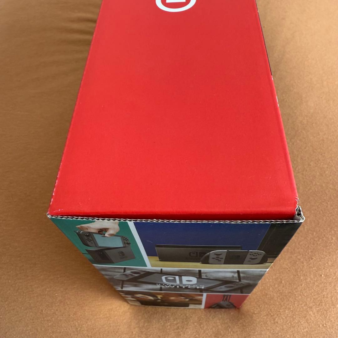 Switch Nintendo グレー　本体