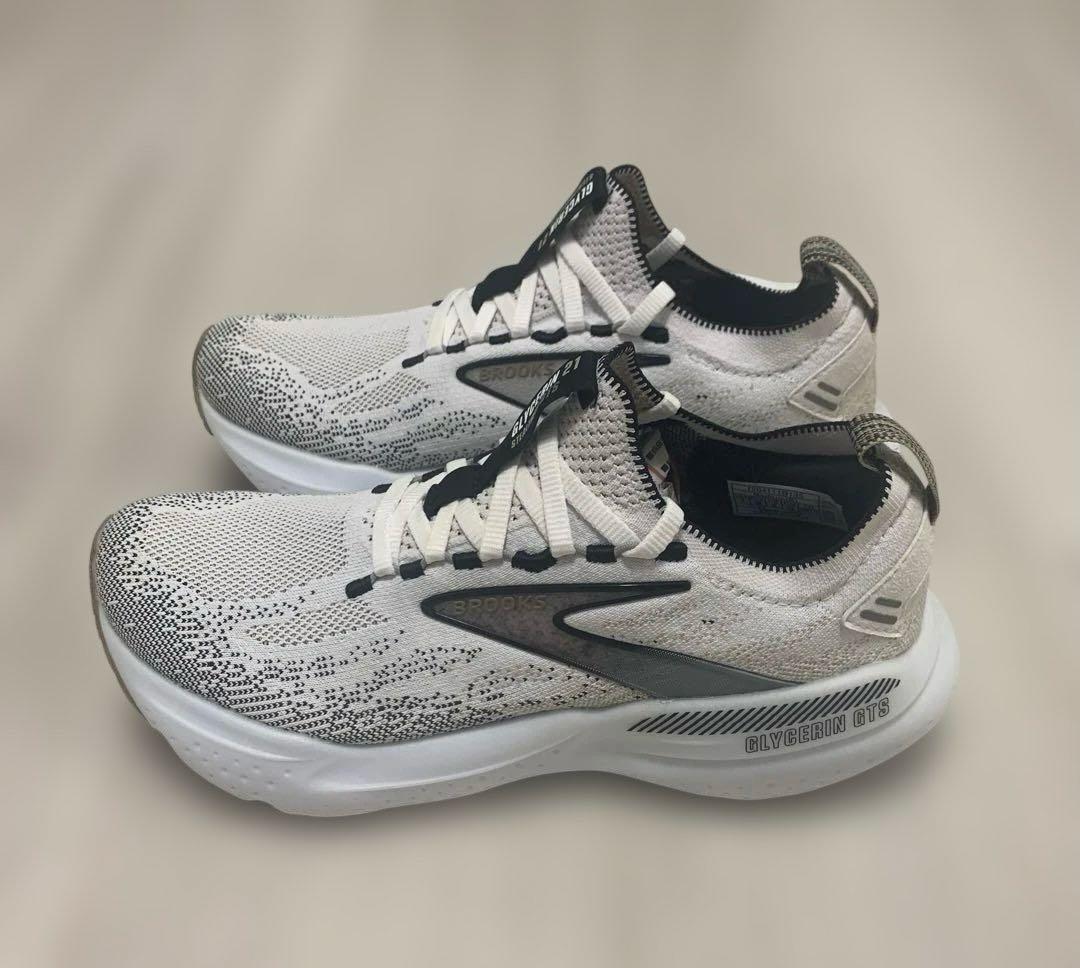 Brooksブルックス グリセリン ステルスフィット 21