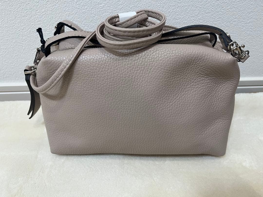 GIANNI CHIARINIレザー ショルダーバッグ