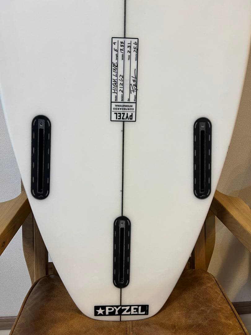 ゆうたさん専用　PYZEL パイゼル　サーフボード HIGHLINE 5’9