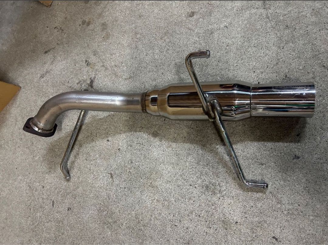 ５ZIGEN　五次元　スーパーラップ　マフラー　　スイフト　ZC31S?