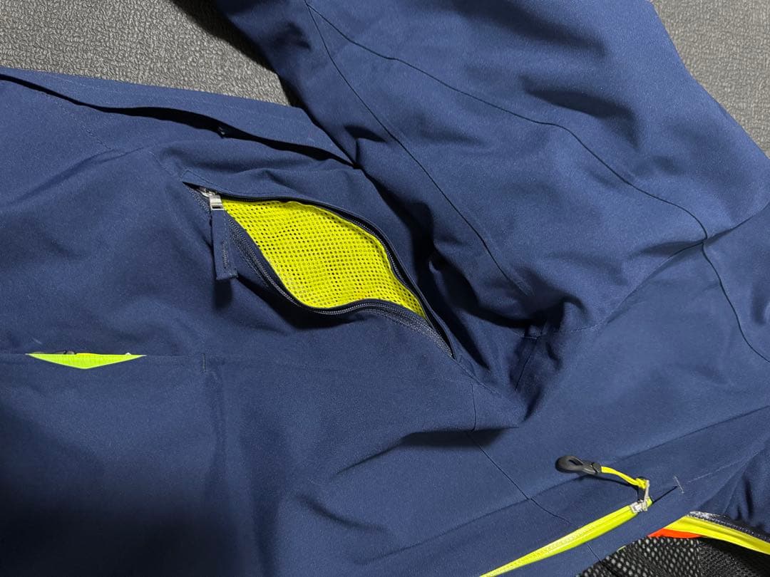 phenix フェニックス　スキーウェア　L