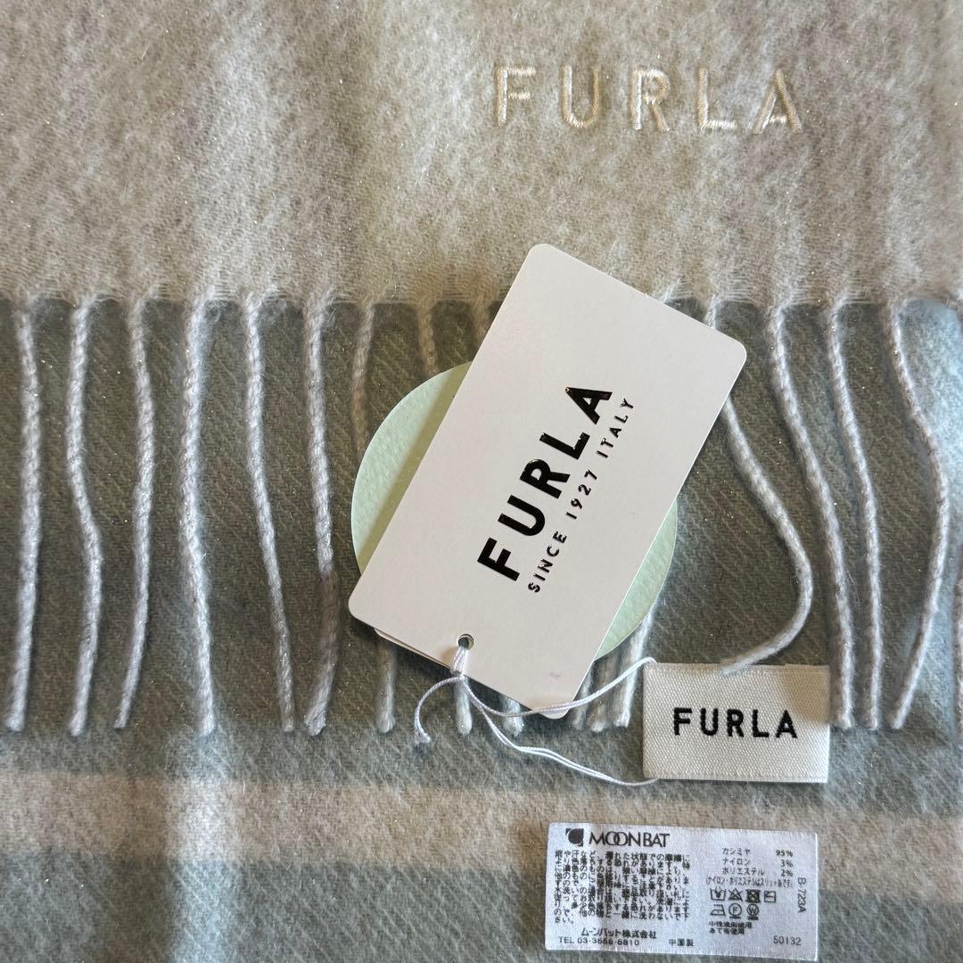 【未使用新品】FURLA 洗えるカシミヤ ラメ入りフリンジ マフラー ホワイト系