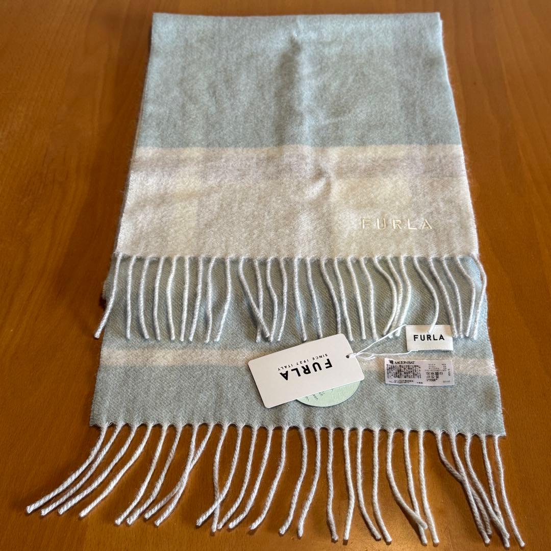 【未使用新品】FURLA 洗えるカシミヤ ラメ入りフリンジ マフラー ホワイト系