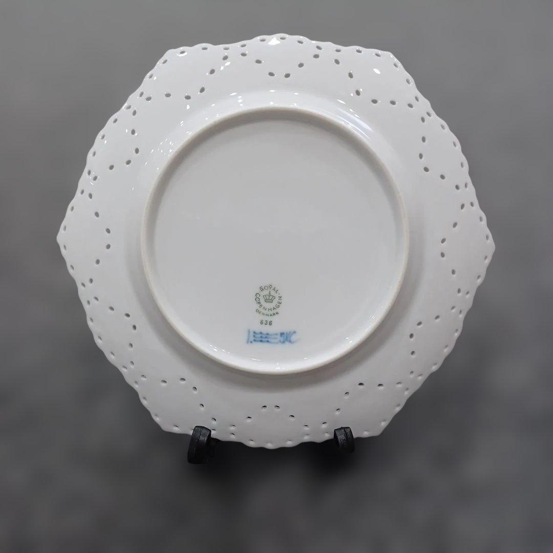 ロイヤルコペンハーゲン ブルーフル－デッド フルレース プレート直径21㎝