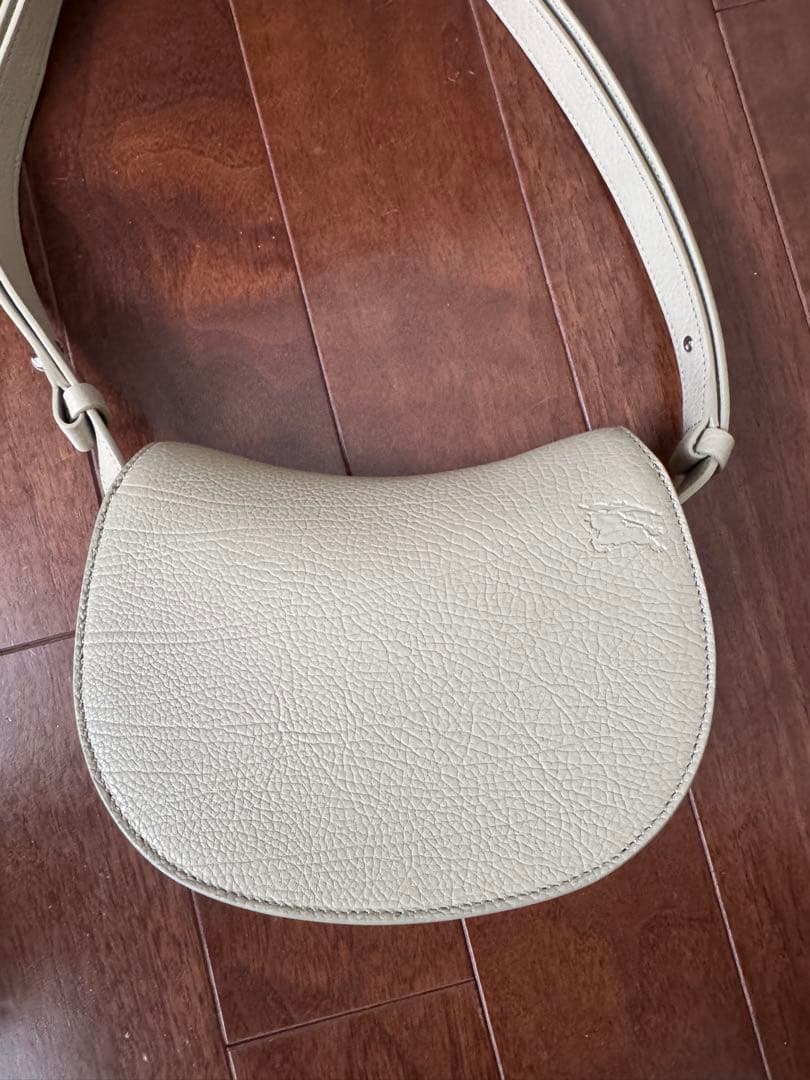 BURBERRY ロッキングホース ショルダーバッグ