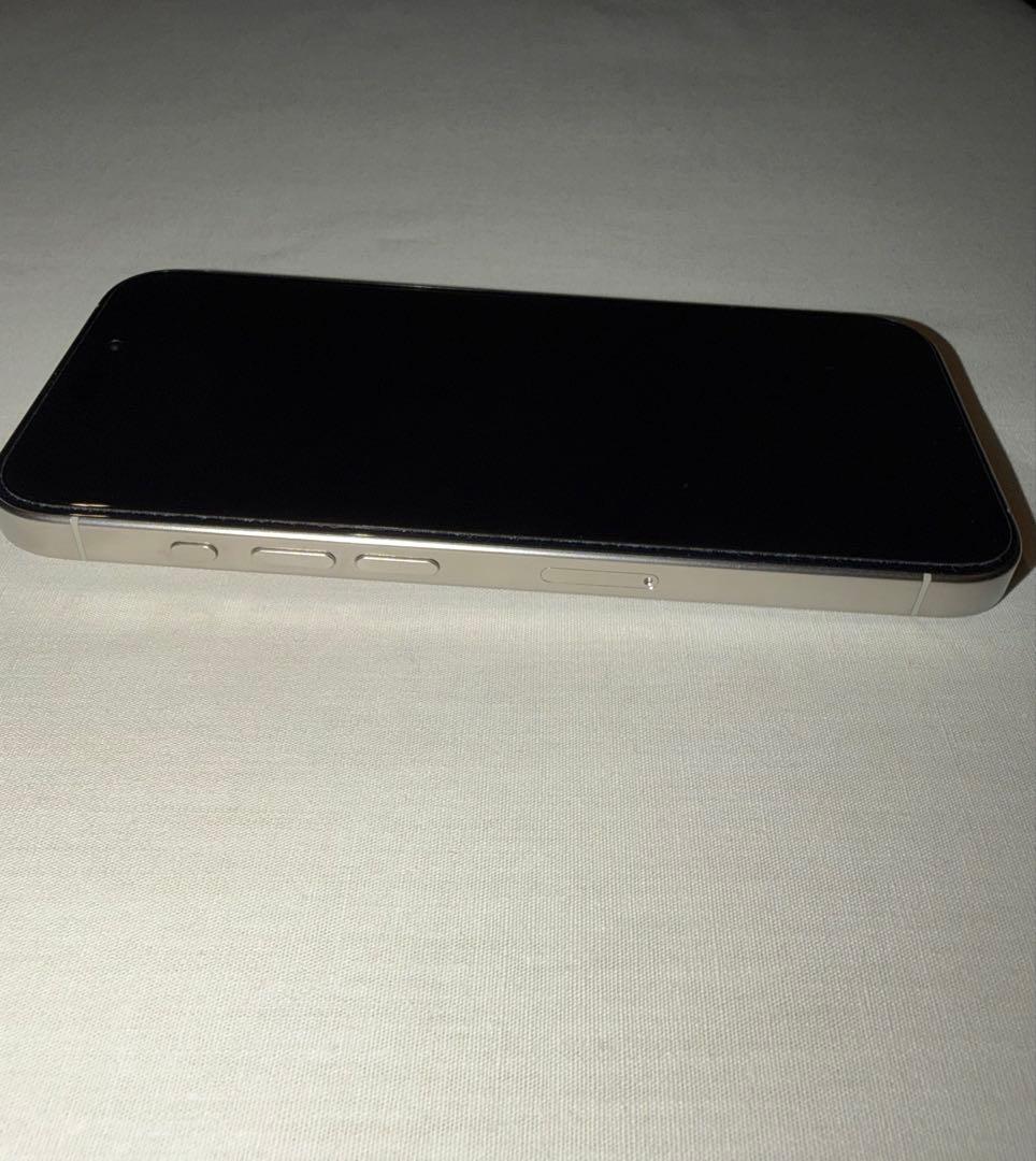 iPhone 15Pro 256GB SIMフリー ホワイトチタニウム