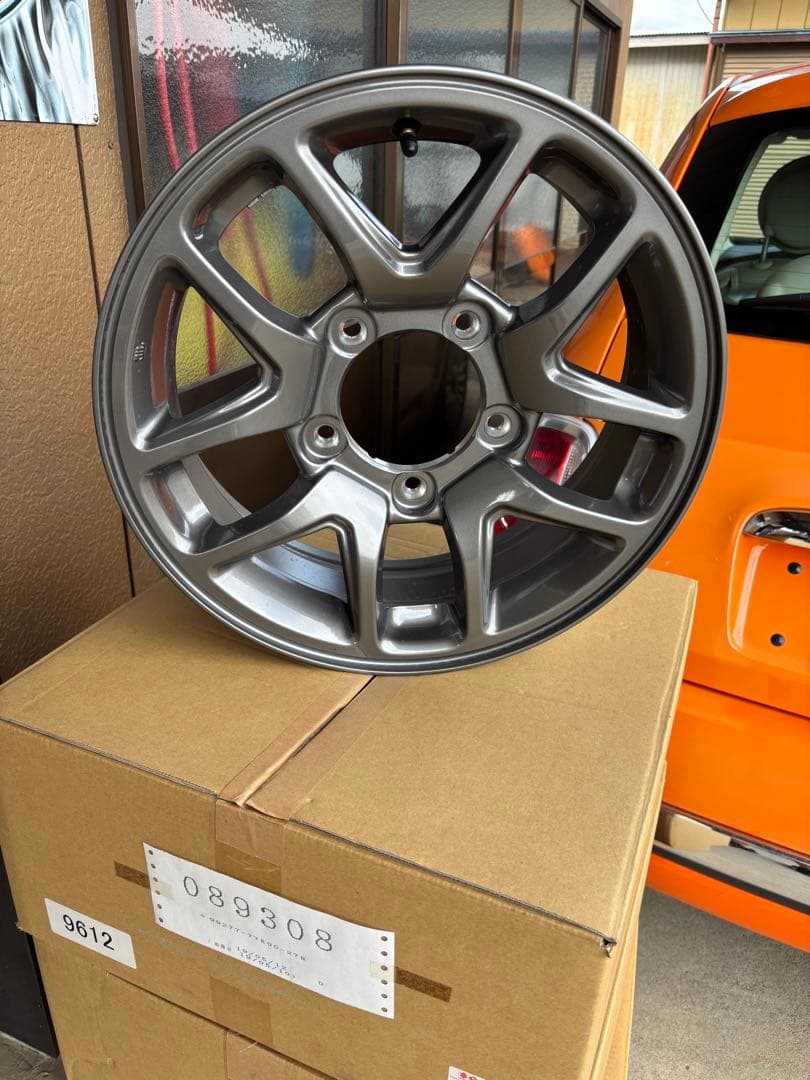 ジムニーJB64 XC純正 16インチ 5スポークアルミホイール