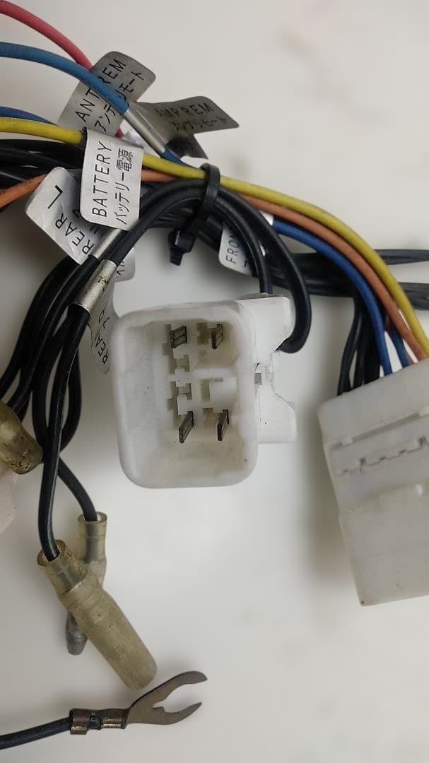 3*7様 ビートソニック10セルシオ用サウンドアダプターSLA-20（動作未確認