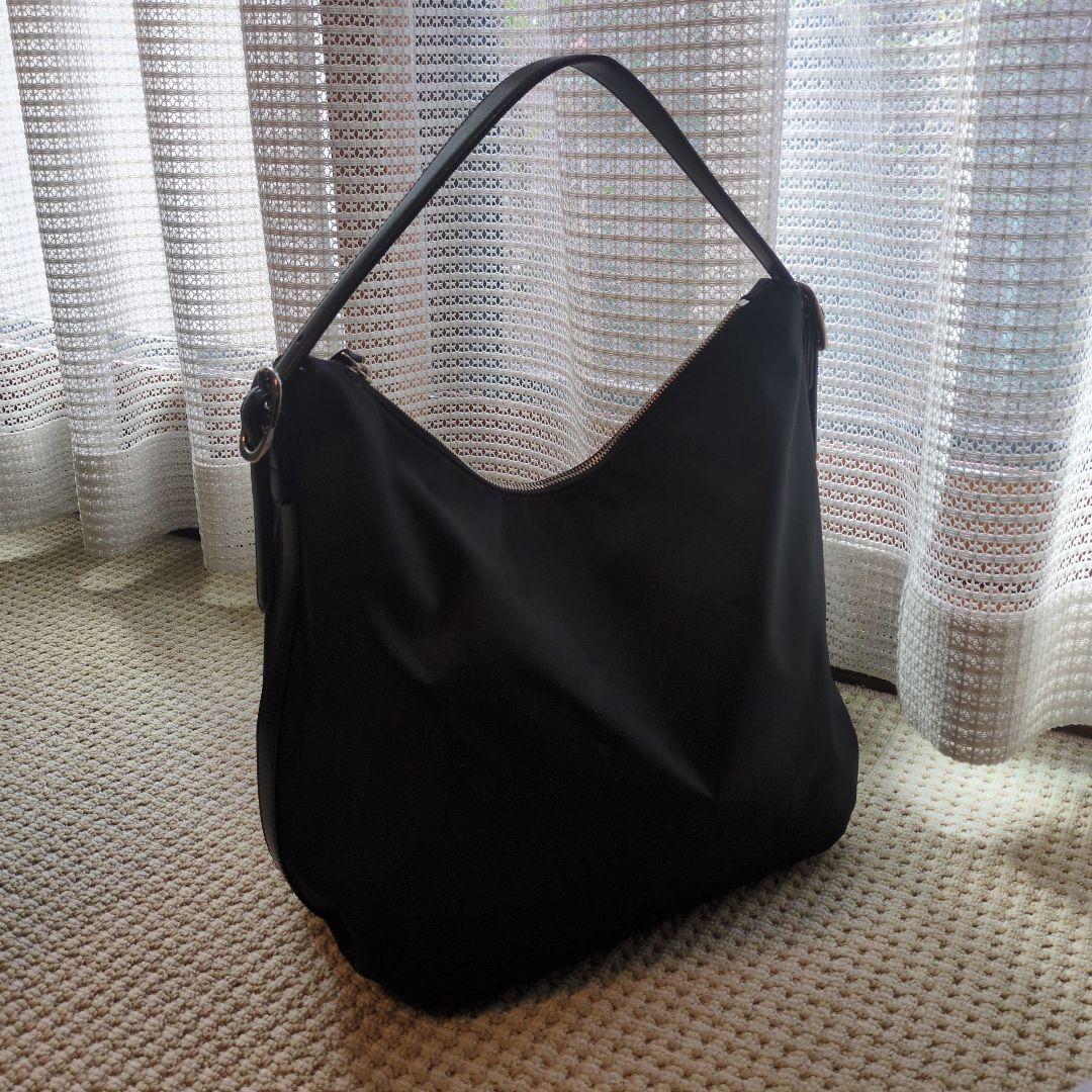 TOUT Y EST　カノ トワルバッグ　ブラック