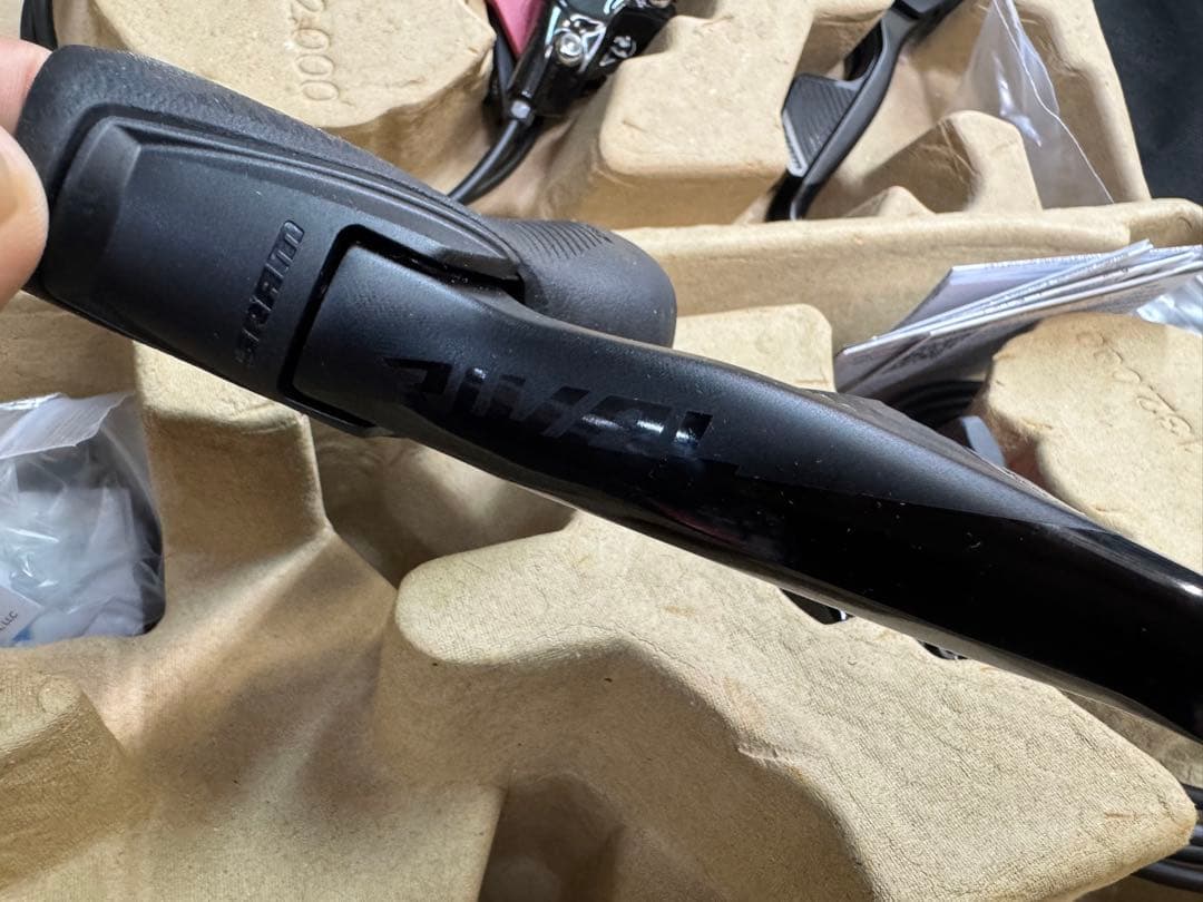 最終 値下げ 新品 Rival eTap AXS D1 レバー+キャリパーセット