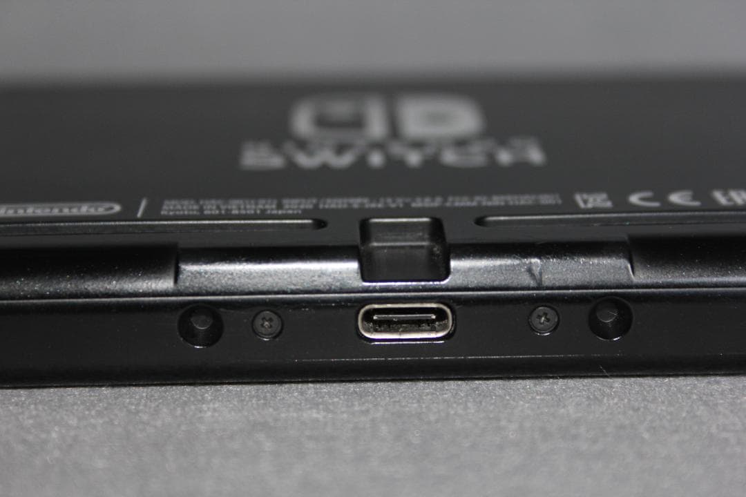 極美品 ニンテンドースイッチ 本体のみ バッテリー強化版 動作OK 24h内発送