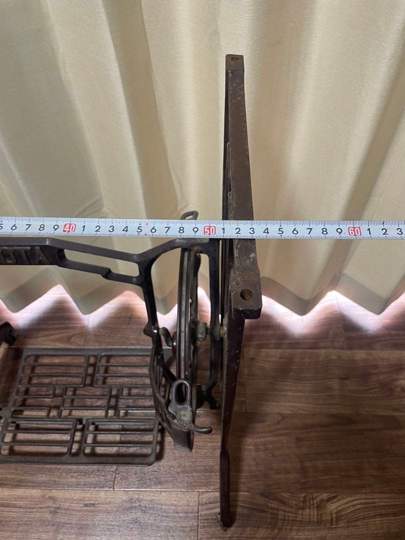 【アンティーク】トヨタ アンティーク テーブル脚 ミシン台