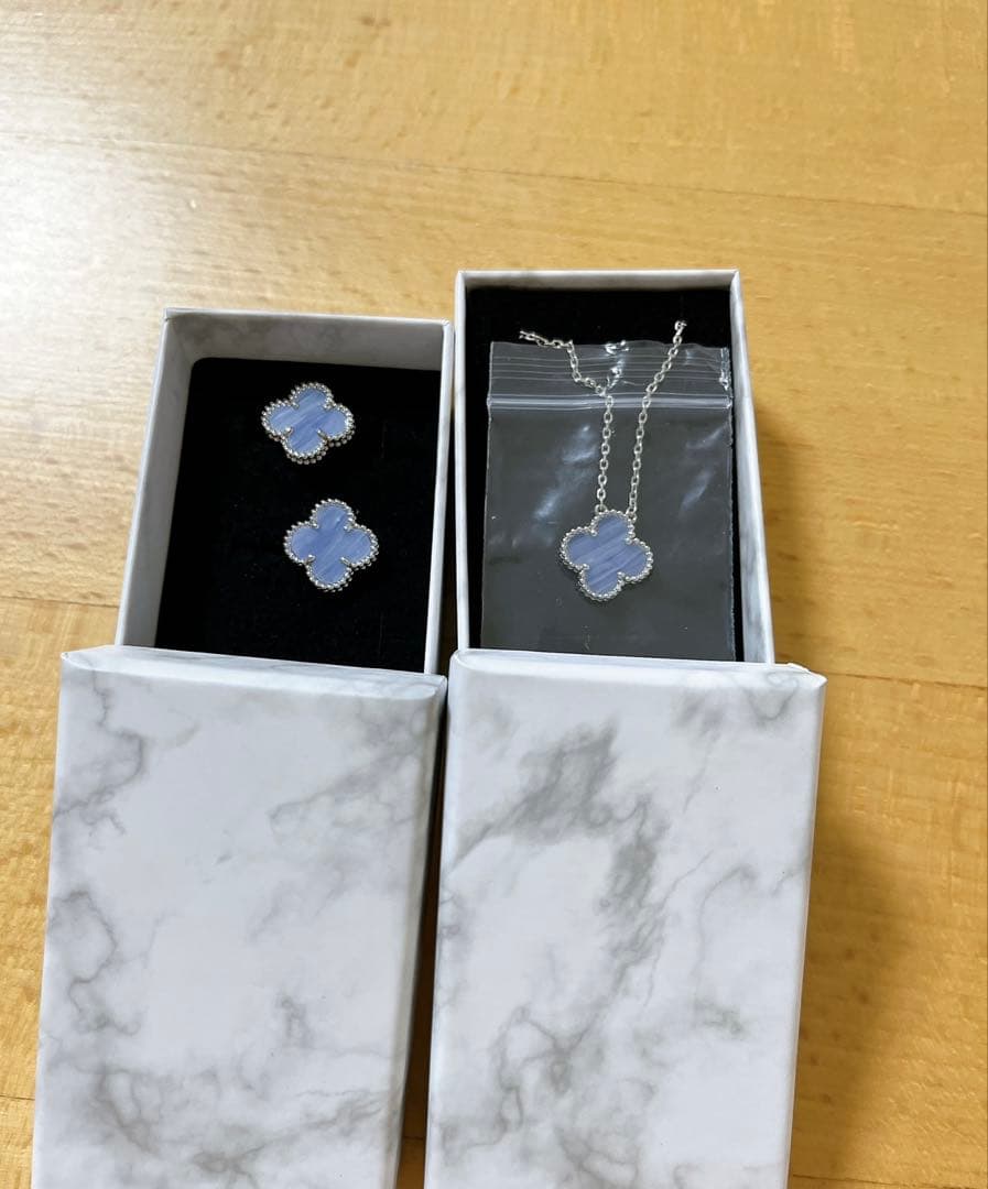 クローバー型ネックレス　ピアス　セット　未使用品♡