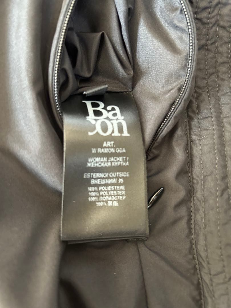 Bacon ブラック　クロップドダウンベスト