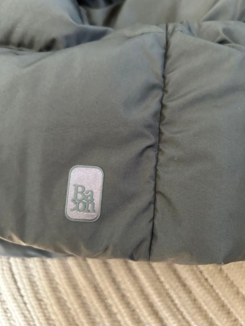 Bacon ブラック　クロップドダウンベスト