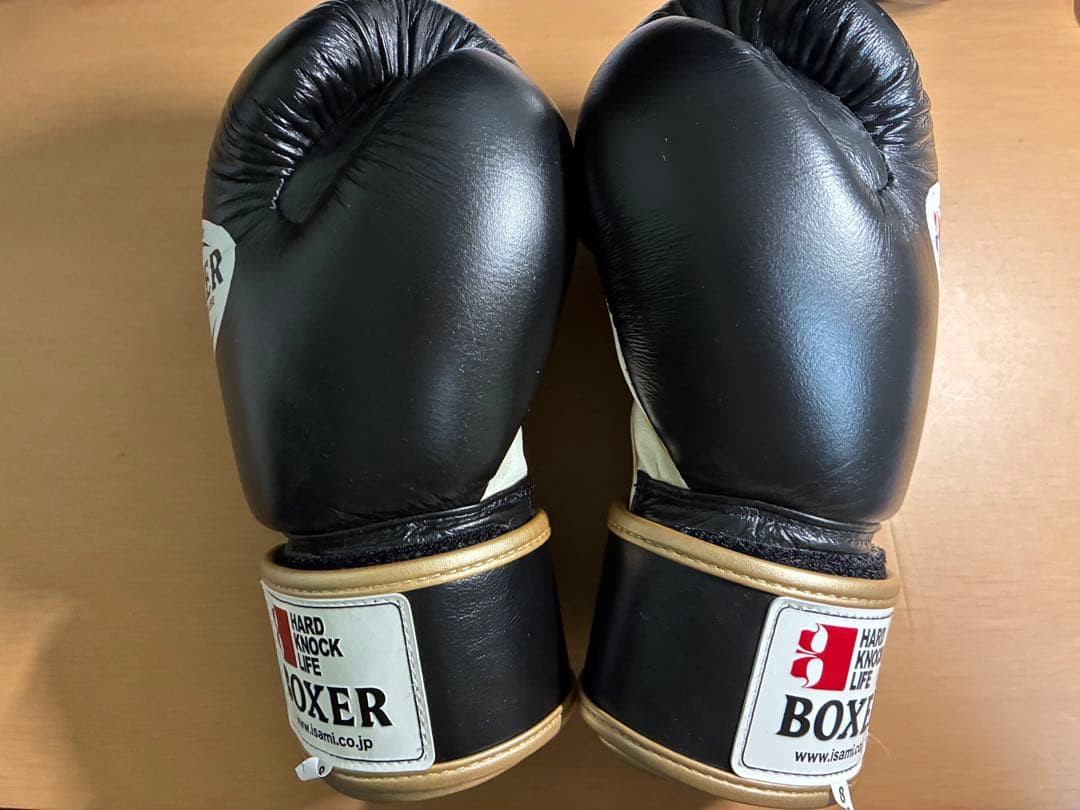 イサミ ボクシンググローブ 8oz BOXER