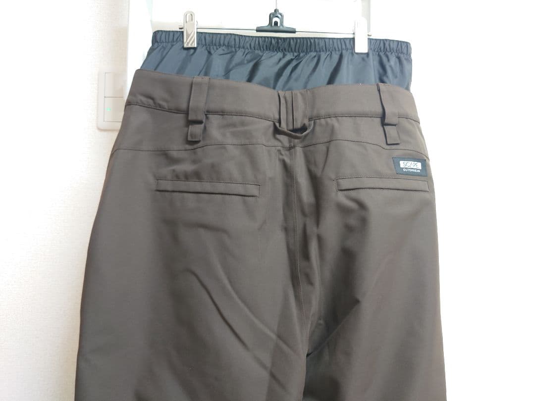 新品未使用　SCAPE M ダークブラウン スノーボードウェア