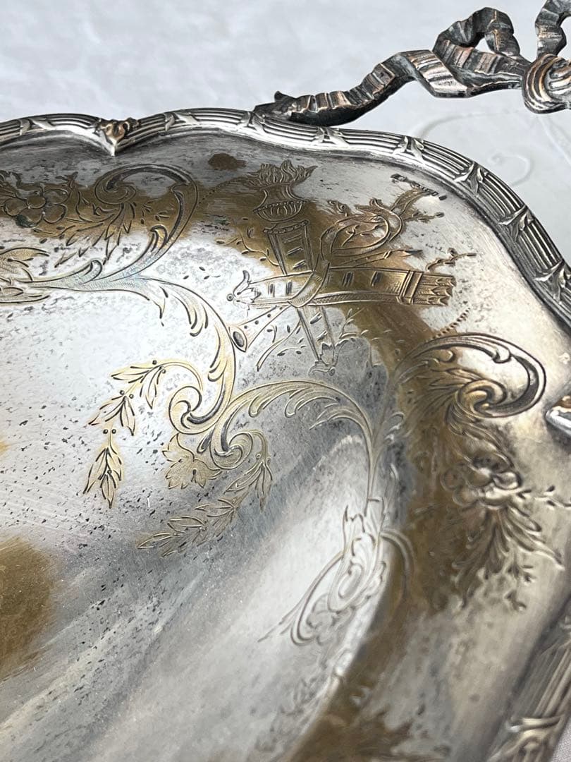 【美品】フランスアンティーク リボンモチーフ シルバー 大きなトレー[3675]