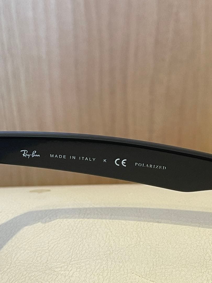 Ray-Ban 偏光サングラス RB2132-F 美品