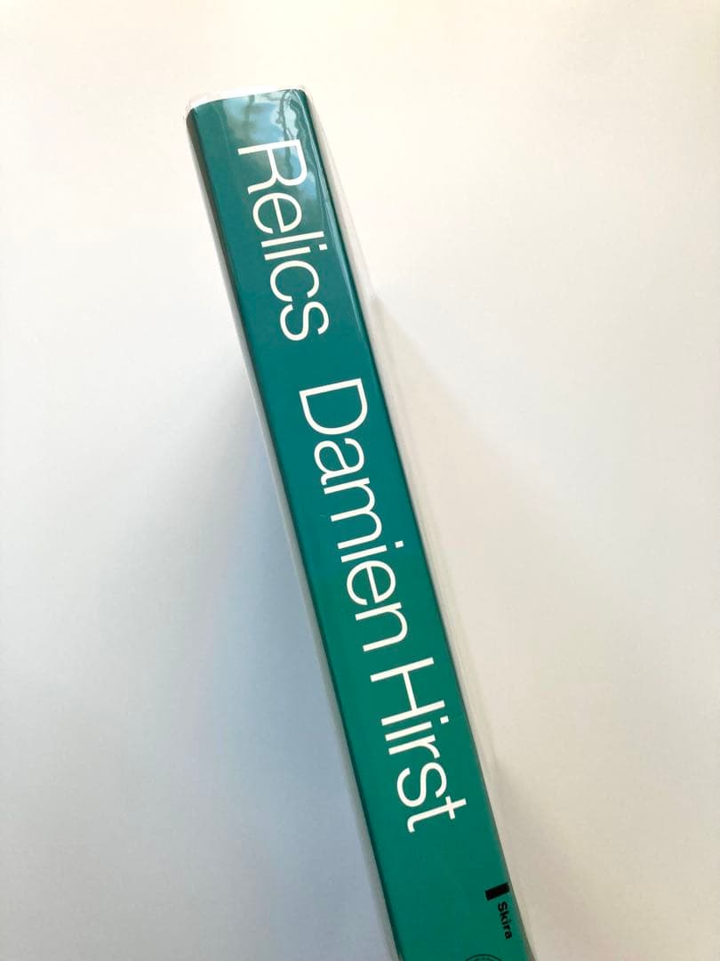 ダミアン・ハースト（Damien Hirst）「Relics（残存）」展図録