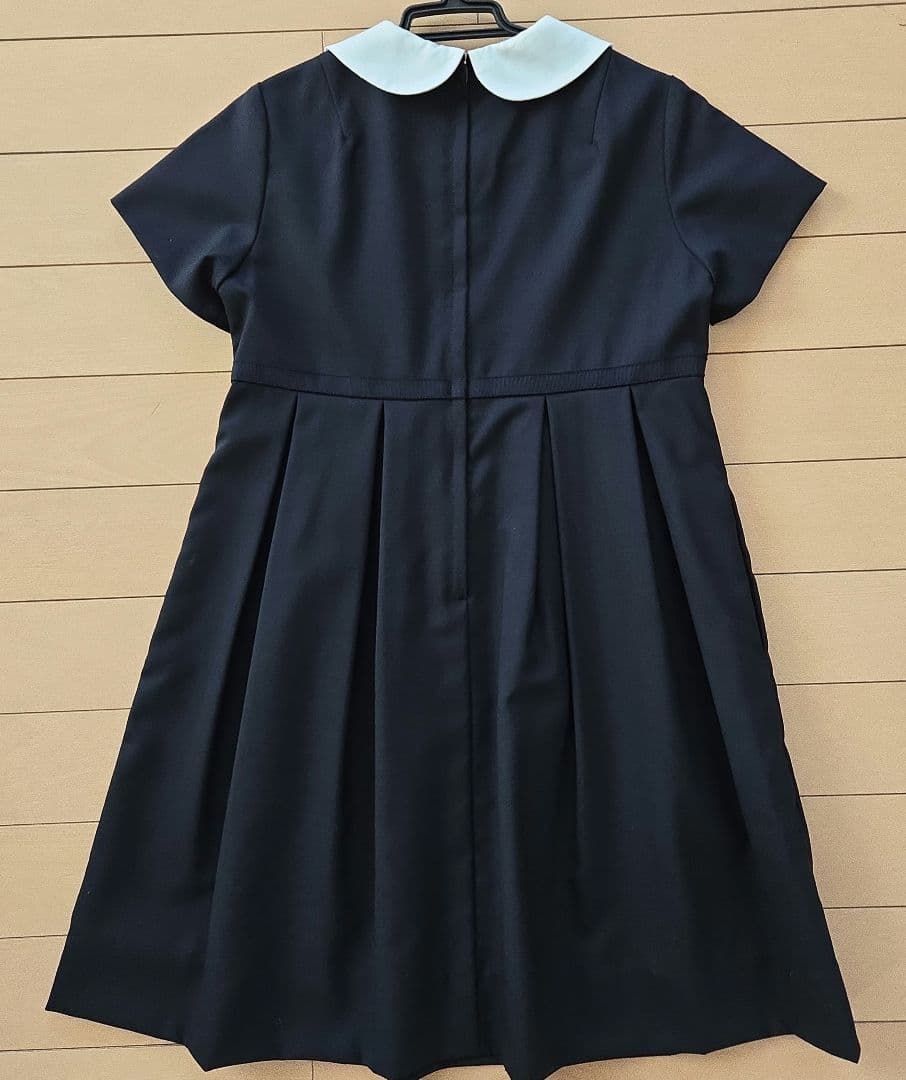 ファミリア　ネイビー 半袖ワンピース お受験 白洋舍クリーニング済