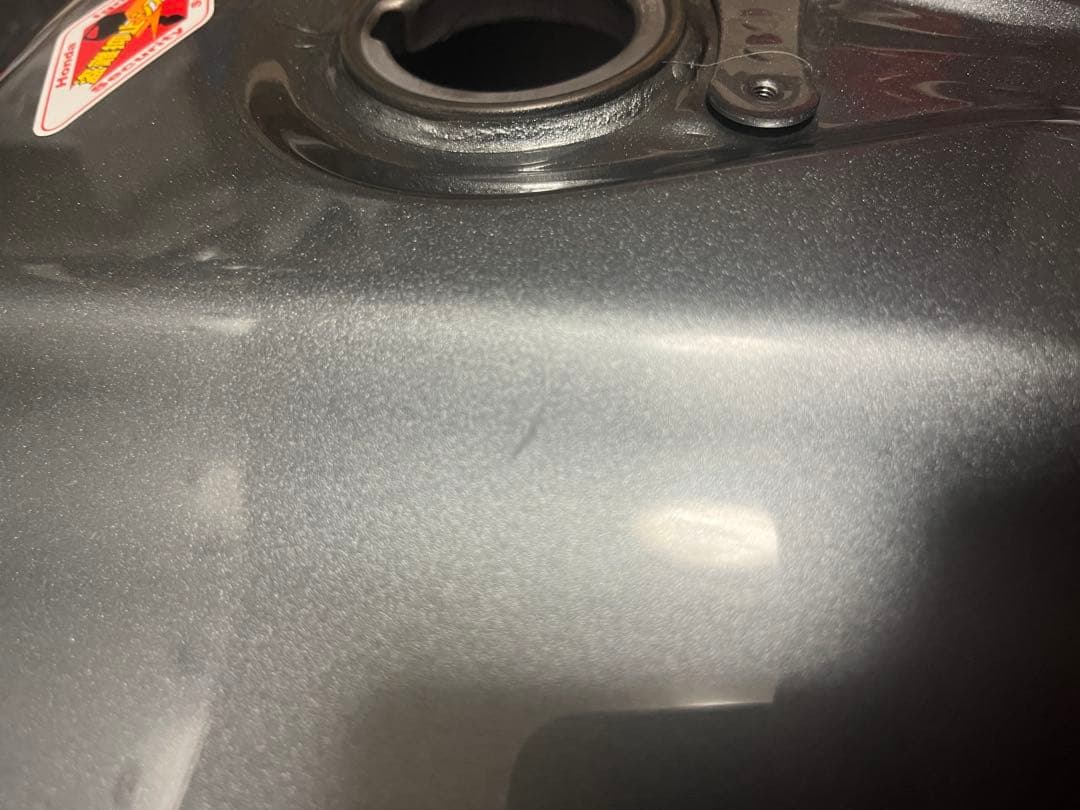 CB1100 タンク シルバー