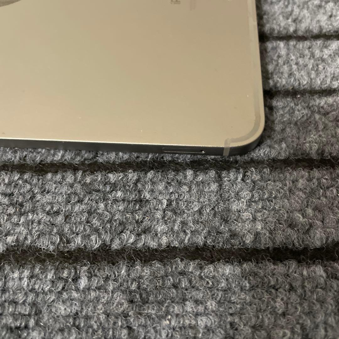 149 iPad Pro 11 4世代 256GB Wi-Fiモデル グレイ