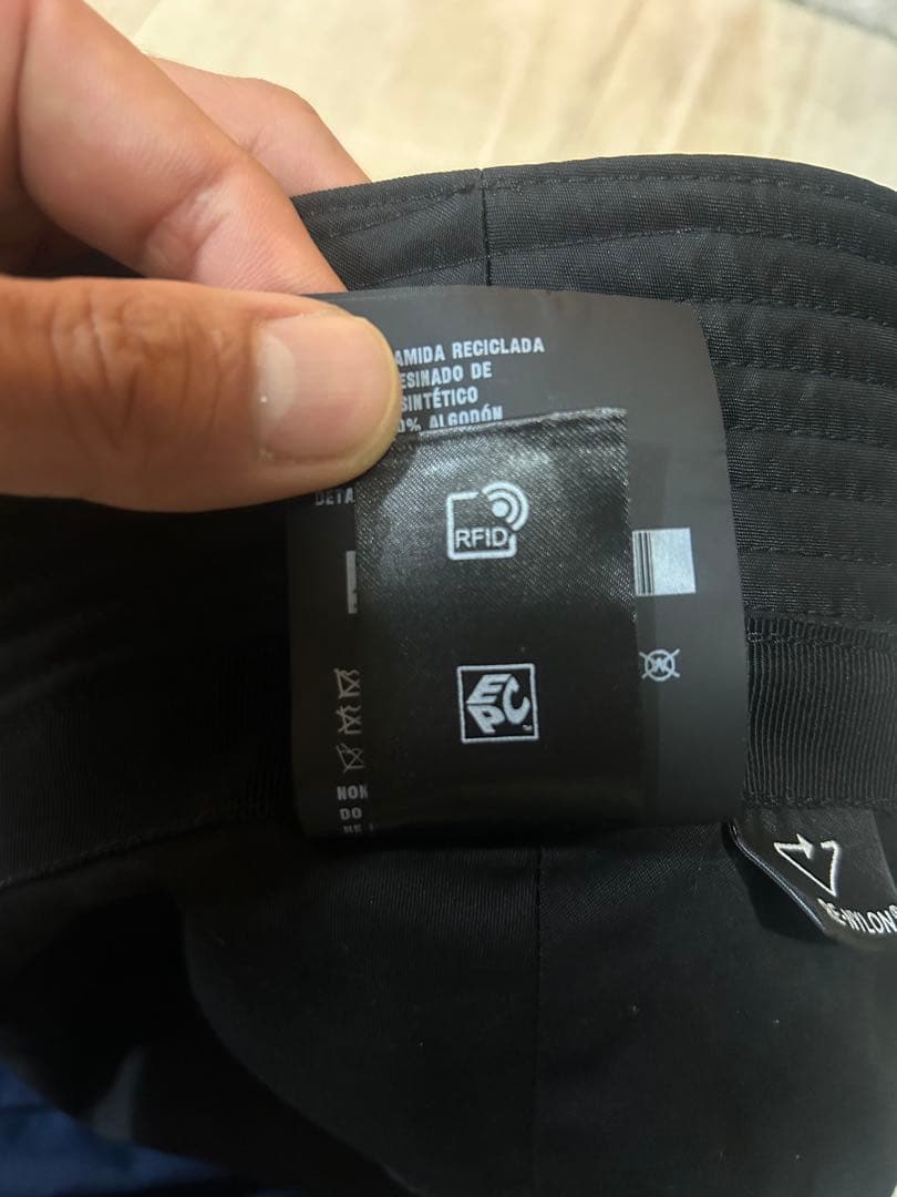 【希少XL】PRADA ブラック バケットハット