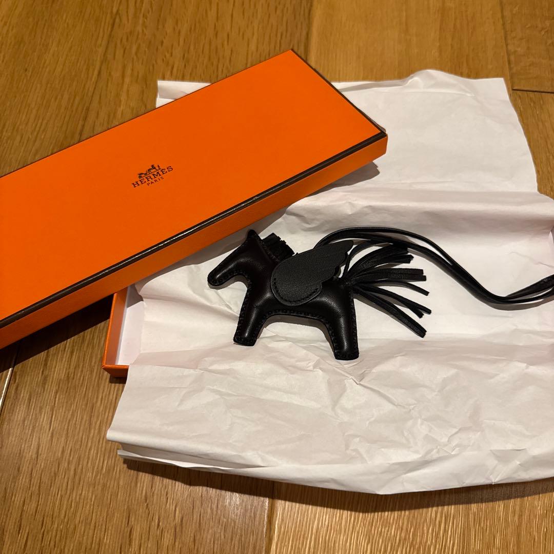HERMES ペガサス 黒