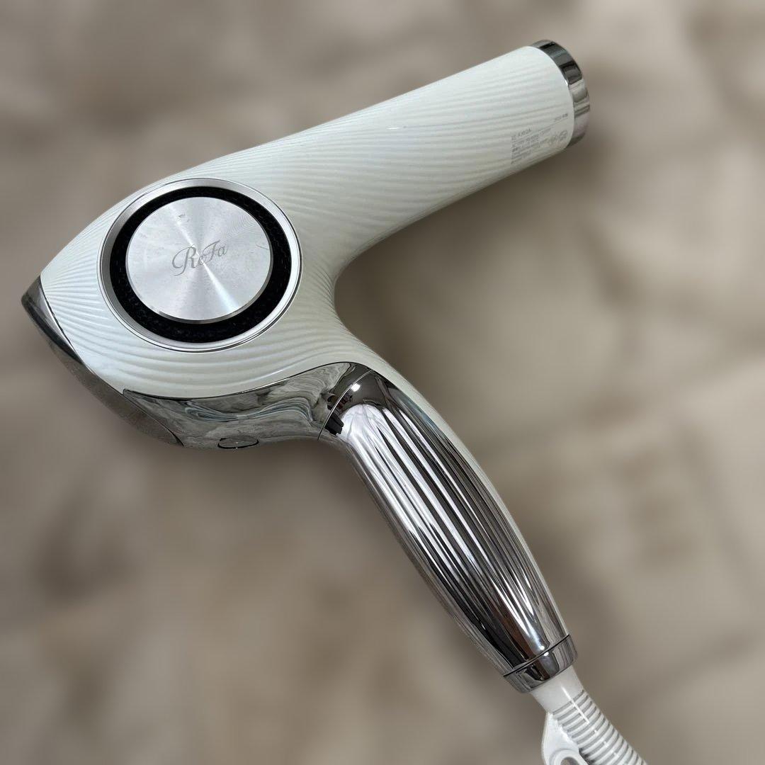 リファビューテックドライヤー プロ　ホワイト