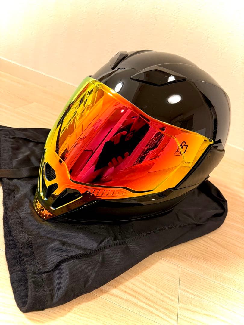 ICON（アイコン）AIRFLITE ステルス ヘルメット 定価82,850円