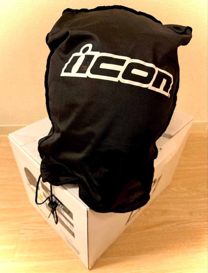 ICON（アイコン）AIRFLITE ステルス ヘルメット 定価82,850円