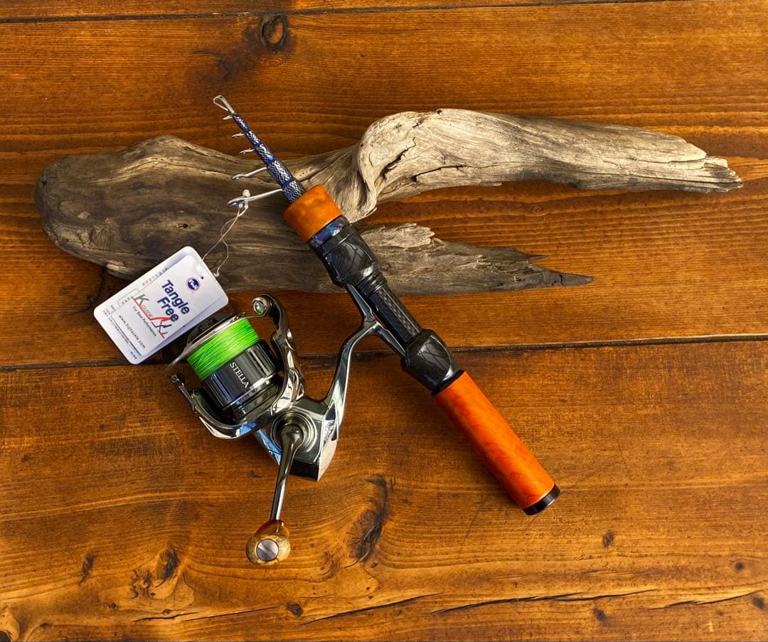 超軽量　カーボンロッ5ft トラウトロッド　スピニングロッド　ウッドグリップ