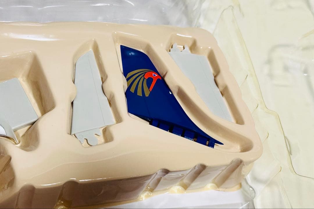 hogan 1/200 エジプト航空 A340-200
