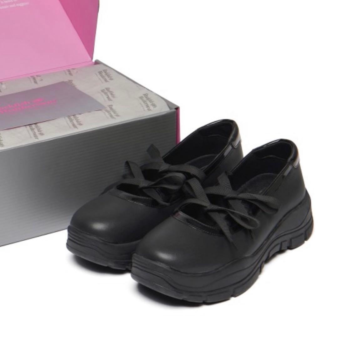 スニーカーリボンシューズ