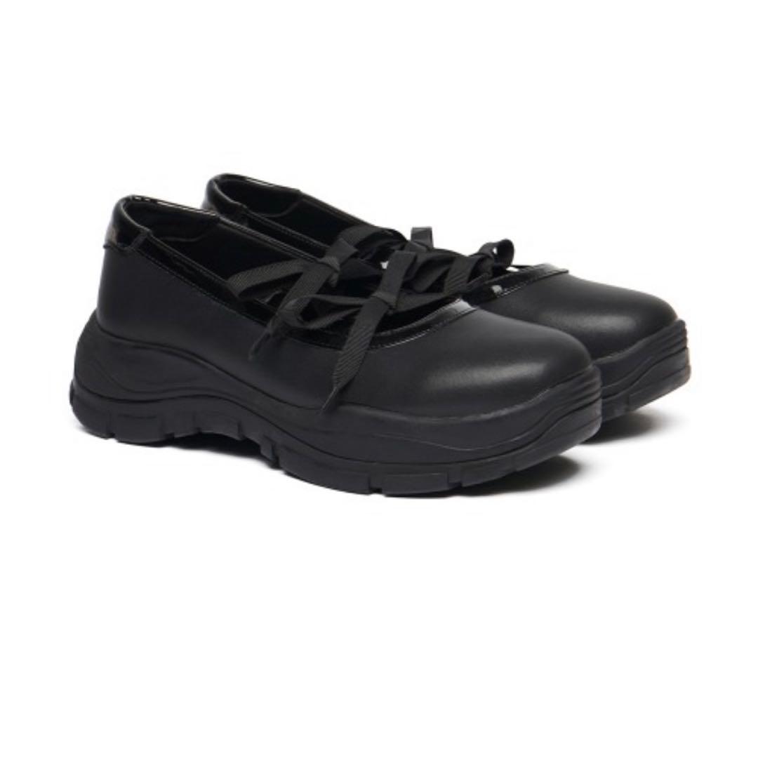 スニーカーリボンシューズ