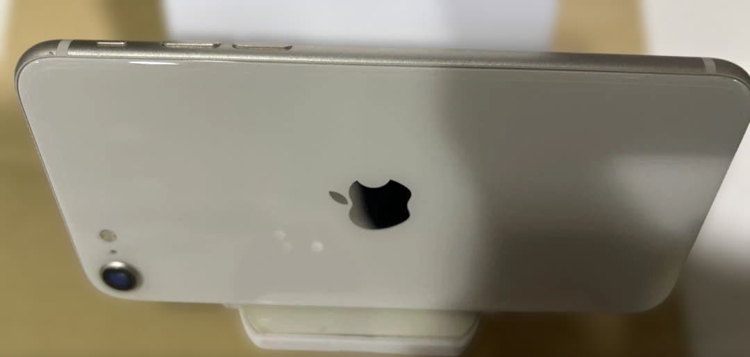 iPhone SE第3世代256GB Apple care+盗難・紛失あり