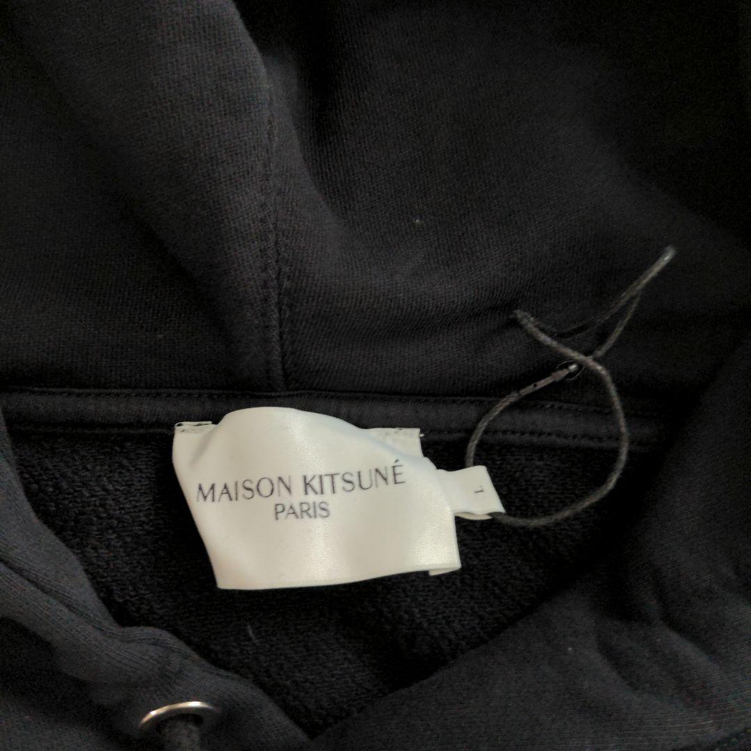 未使用　メゾンキツネ　パーカー　黒　Ｌサイズ　フーディー　長袖　スエット　キツネ