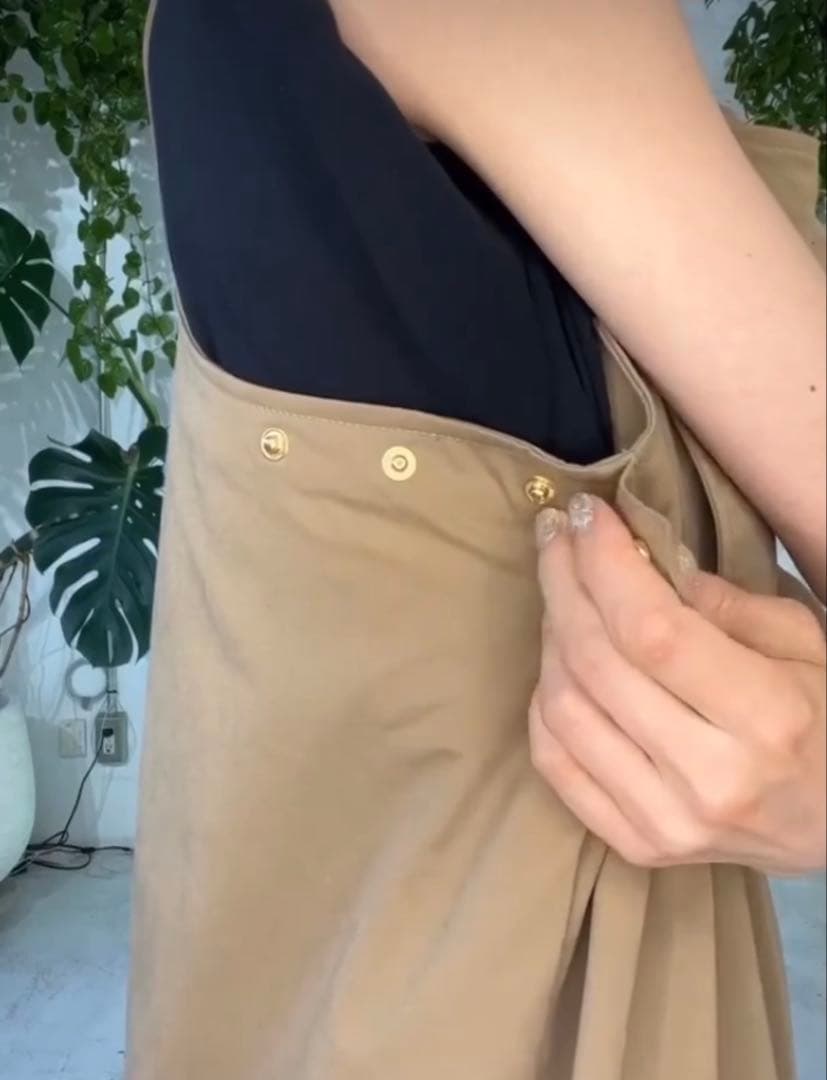 期間限定　WCJ 若槻千夏ブランド　サロペット　キャメル　大人サロペ