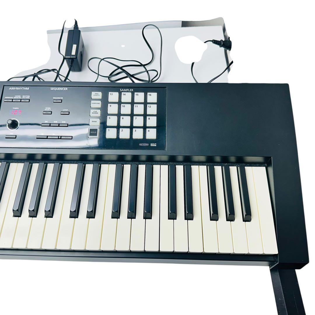 Roland シンセサイザー　FA-08