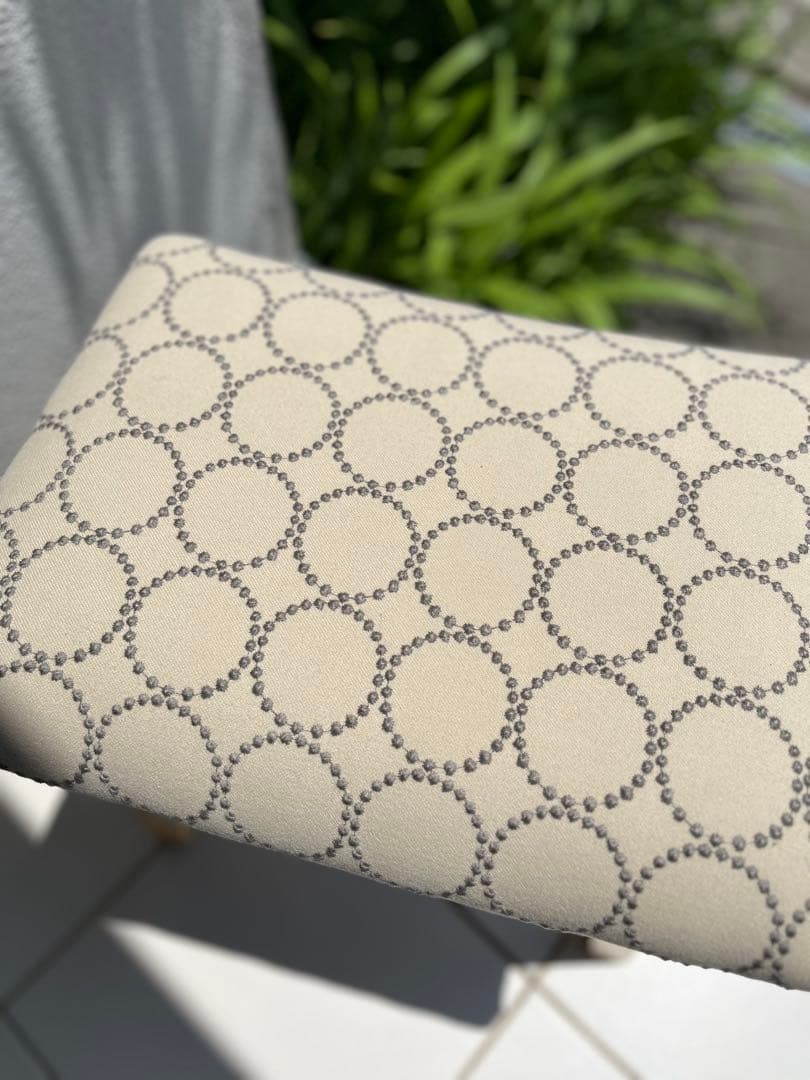 ミナペルホネン タンバリン dop エクリュ スツール ハンドメイド