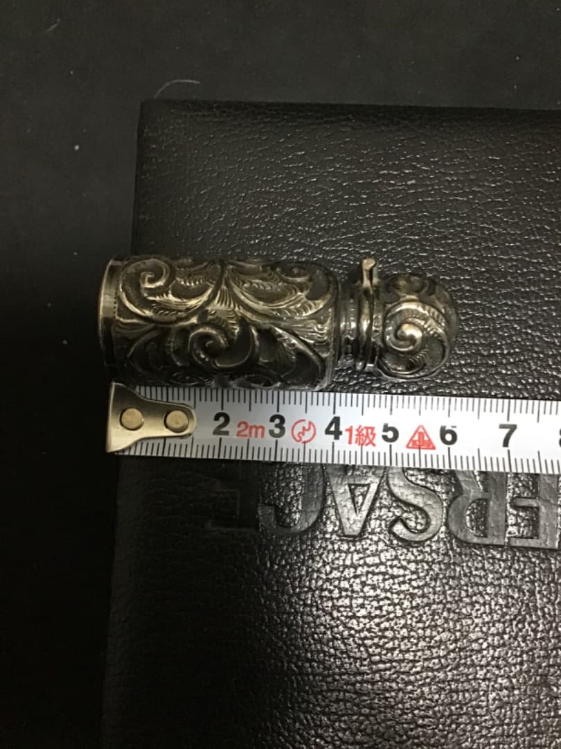 M BROS シルバー製香水入れ RT-35015