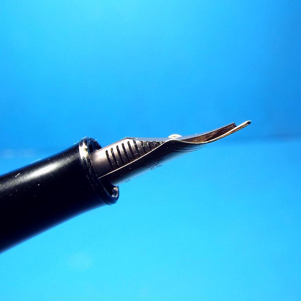 PLATINUM プラチナ 万年筆 #3776 ギャザード 14K 細字 文房具