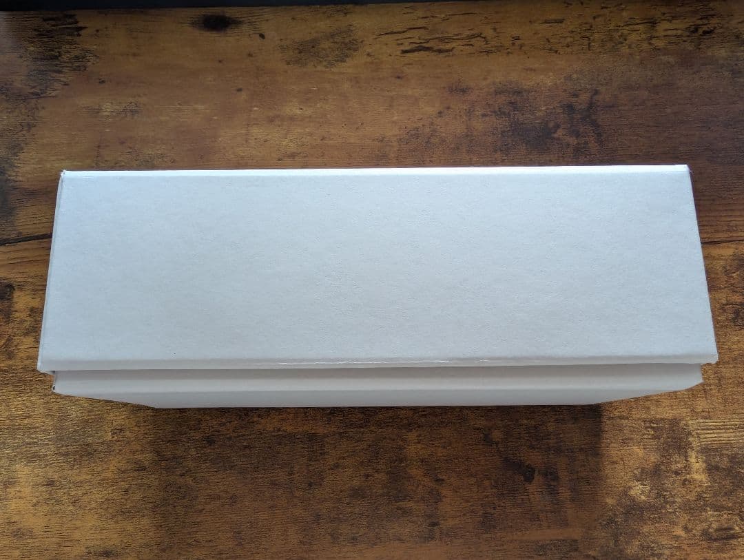 新品未使用　LOEWE ブラウンレザーバングル