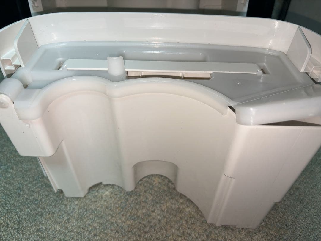 SHARP シャープ 除湿機 プラズマクラスターCV-H71-W 2018年製