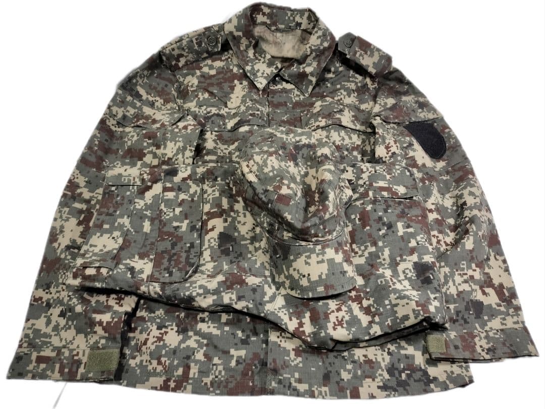 ロシア軍 実物 ロシア連邦警護庁 FSO 花崗岩 迷彩服 48-3 57cm