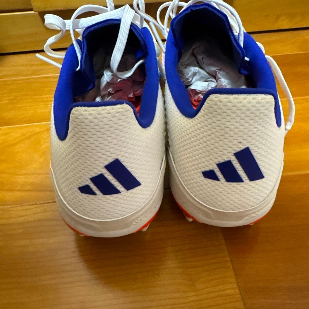 adidasサッカースパイク26.5