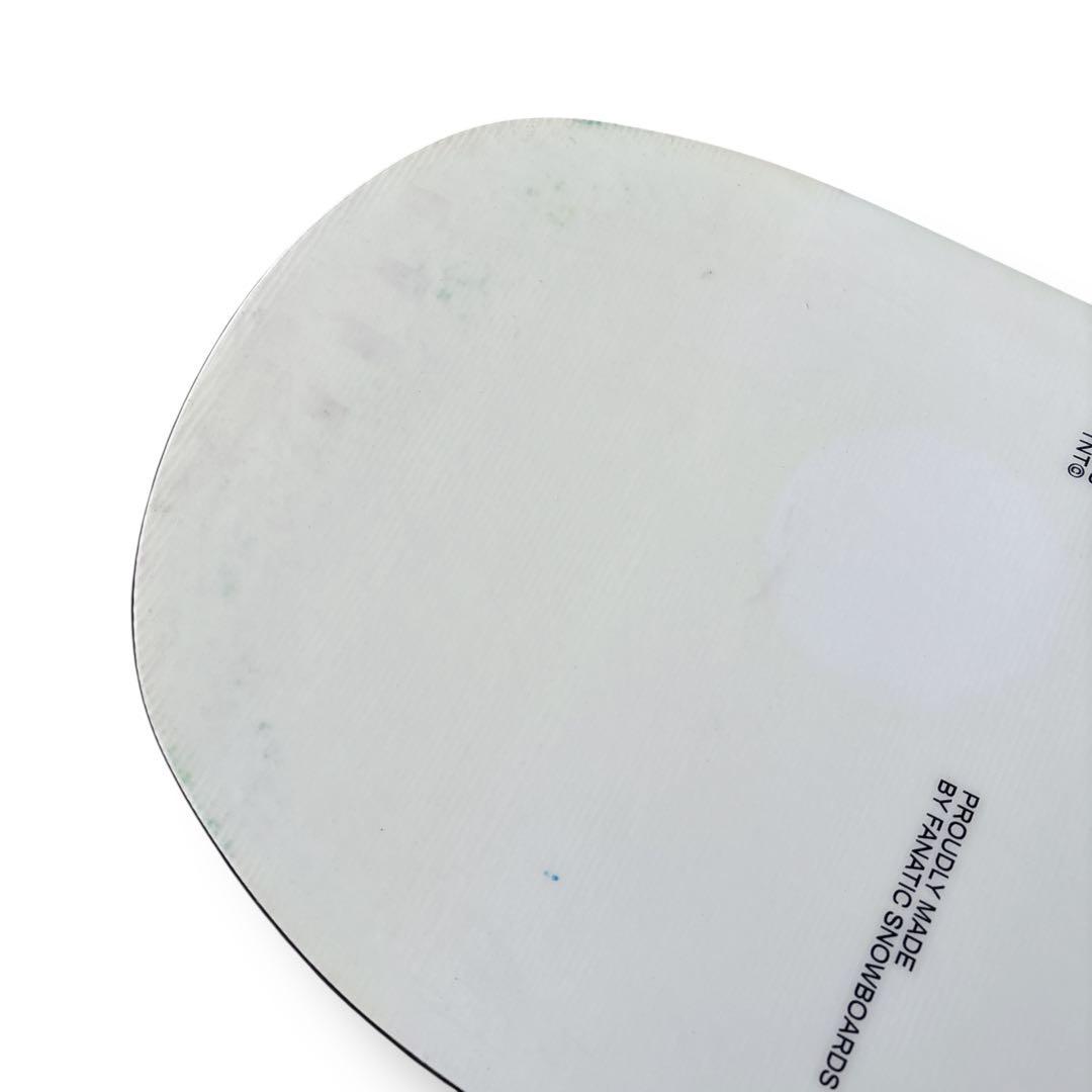 【美品】FNTC TNT スノーボード フラット　147cm